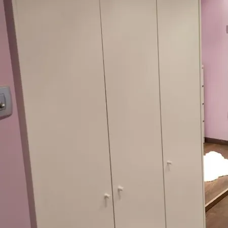 Perfect Place To * Belgrado